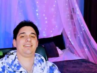 Acest model este live acum. jason-sweety
