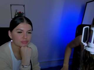  lilu-pink chat room