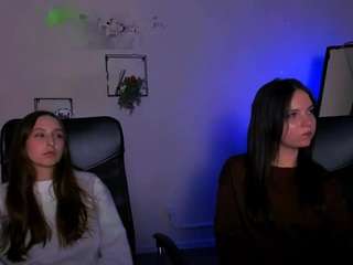  lilu-pink chat room
