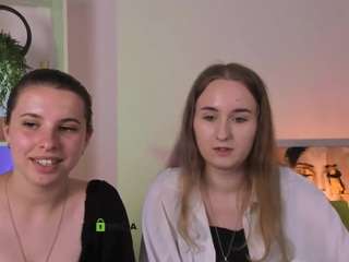 lola-swon webcam model