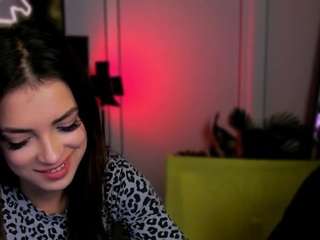 lola-swon Live Webcam on CamSoda