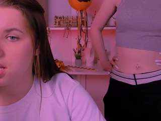 lola-swon webcam model