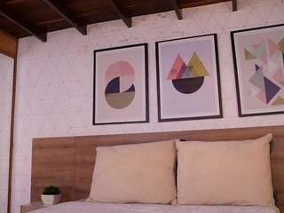 victoriashelby's CamSoda show and profile