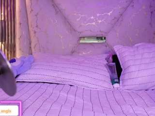 Live webcam model darkangelx on Soda Cams