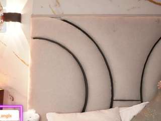 darkangelx's CamSoda show and profile