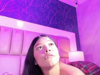 hatsajones Live Webcam on CamSoda