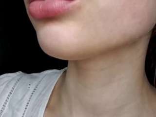monserrategreubel, female webcam model,  years old, on live webcam