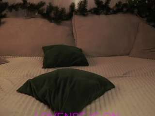 pinkiedugre Live Webcam on CamSoda