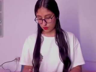 princesstina06 Live Webcam on CamSoda