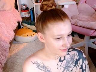 Ayla-Diaz live webcam show