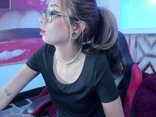 kittymiauu444 Live Webcam on CamSoda