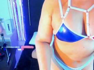 lucianablackwell Live Webcam on CamSoda