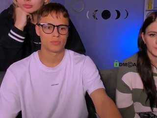 odri-sweet webcam model