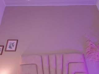 Discover Victoriabecker's amazing cumshow for captivating wildness victoriabecker from CamSoda