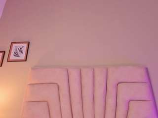 victoriabecker live profile