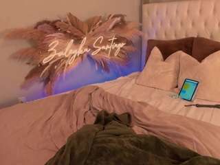 islabeauty from CamSoda is Freechat