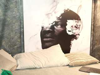 emmybella webcam model