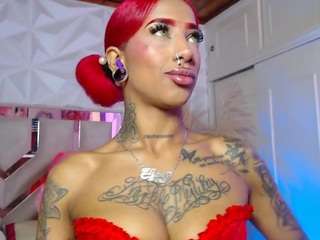 maadiisson021 Live Webcam on CamSoda