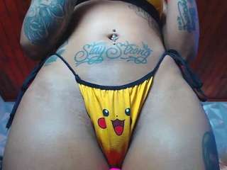 maadiisson021 Live Webcam on CamSoda