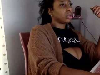 madamg, female webcam model,  years old, on live webcam