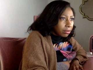 madamg live cam profile