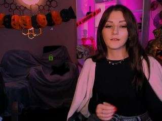 victoria-pretty