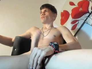 andyloverhuge