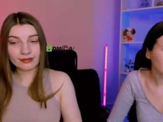 Live Sex Chat with leslie-bird (@leslie-bird)