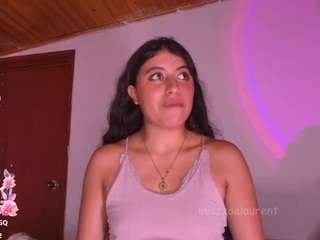 misszoelaurent webcam
