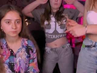 rebecca-smile webcam