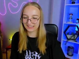 rebecca-smile