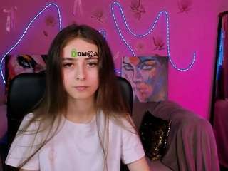 rebecca-smile live cam preview