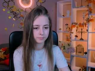 rebecca-smile live cam preview