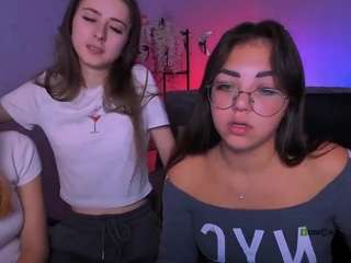 rebecca-smile live cam preview