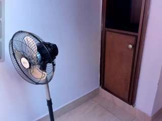 carolinne-miller webcam