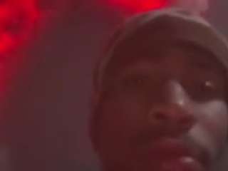 iputthebinbig, male webcam model,  years old, on live webcam