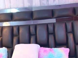  liateylor chat room