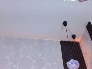 liateylor's CamSoda show and profile