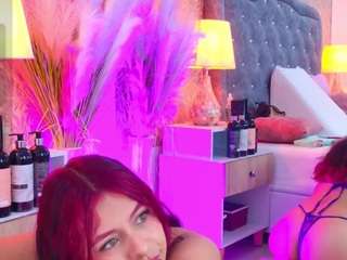 liateylor live webcam show