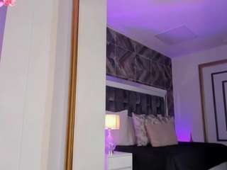 naylagrey