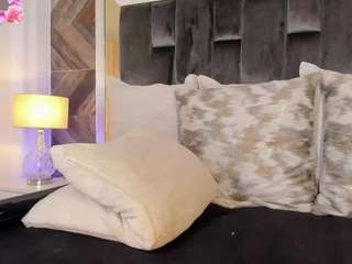 Nayla Grey