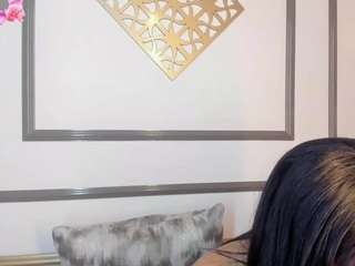 Nayla Grey