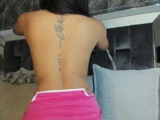 naylagrey