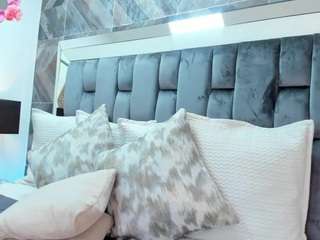 Nayla Grey