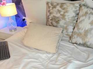 naylagrey live webcam show