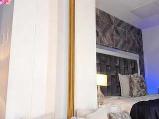 naylagrey