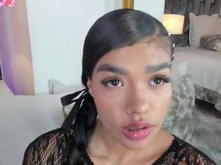 naylagrey