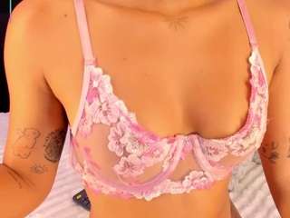 Nayla Grey
