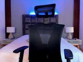 violet-anders webcam model