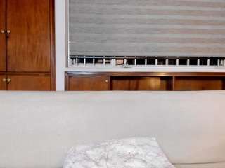 violet-anders Live Webcam on CamSoda